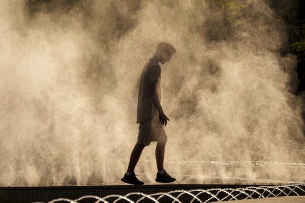 Global Temperatures Exceed 1.5°C Above Pre-Industrial Levels for 12th Consecutive Month Global_Temperatures_Exceed_1_5_C_Above_Pre_Industrial_Levels_for_12th_Consecutive_Month