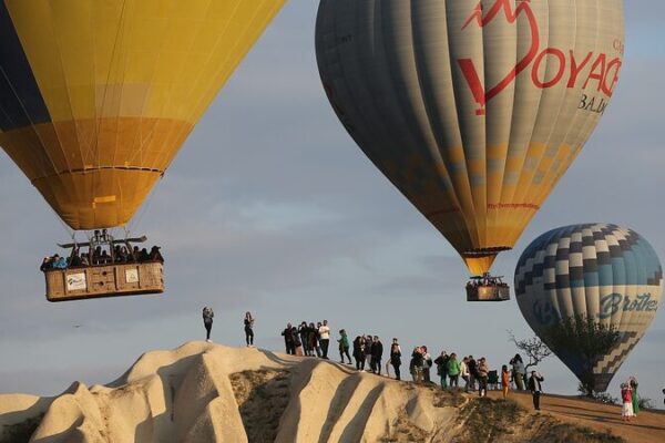 Global Tourism Rebounds: Middle East Leads Recovery Global Tourism Rebounds: Middle East Leads Recovery