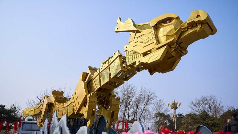 Golden_Dragon_Comes_to_Life_at_Beijings_Old_Summer_Palace_Ahead_of_Year_of_the_Dragon - Khabar Asia Golden Dragon Comes to Life at Beijing's Old Summer Palace Ahead of Year of the Dragon