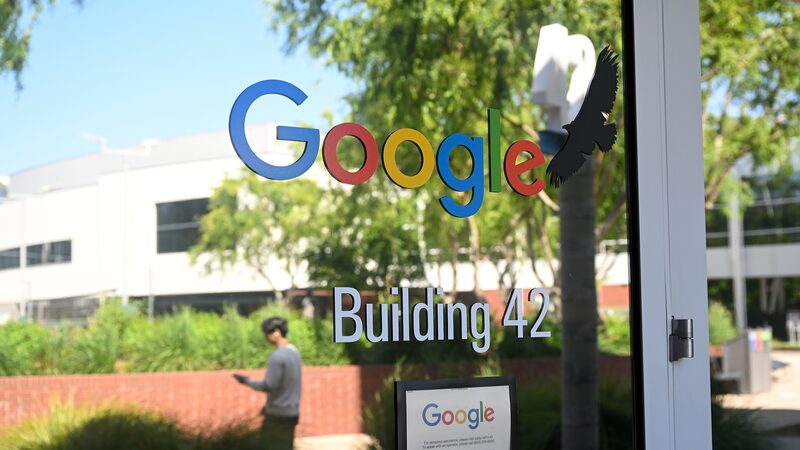 Google_and_Volkswagen_Unveil_AI_Powered_Assistant_for_Smart_Driving - Khabar Asia Google_and_Volkswagen_Unveil_AI_Powered_Assistant_for_Smart_Driving