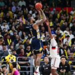 Guangdong_Southern_Tigers_Triumph_Over_Guangzhou_Loong_Lions_in_CBA_Clash