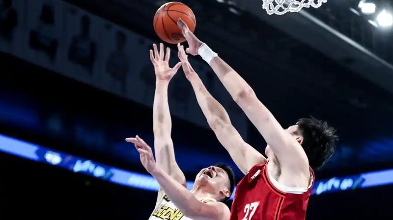 Guangsha_Lions_Edge_Beijing_Ducks_to_Secure_10th_Consecutive_Win