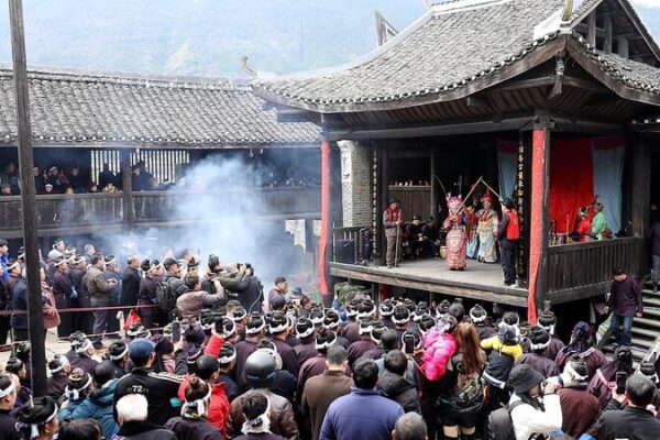 Gui Opera: The Graceful Tradition of Guangxi Gui_Opera__The_Graceful_Tradition_of_Guangxi