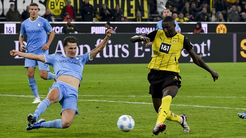 Guirassy_Sparks_Dortmund_s_Stunning_4_2_Comeback_Over_Bochum - Khabar Asia Guirassy_Sparks_Dortmund_s_Stunning_4_2_Comeback_Over_Bochum