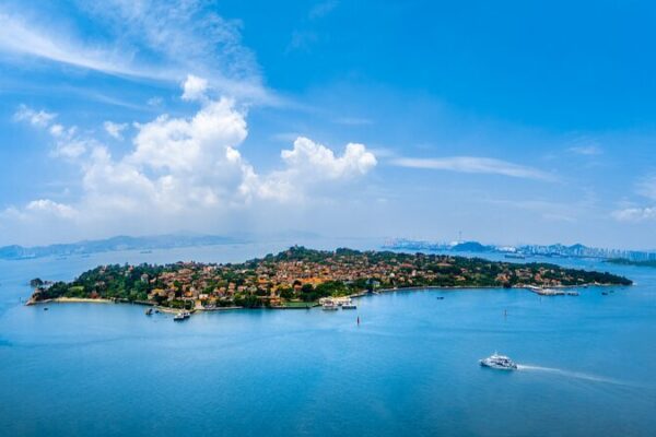 Gulangyu Island: Exploring China’s UNESCO-Listed Pedestrian Paradise Gulangyu Island: Exploring China's UNESCO-Listed Pedestrian Paradise
