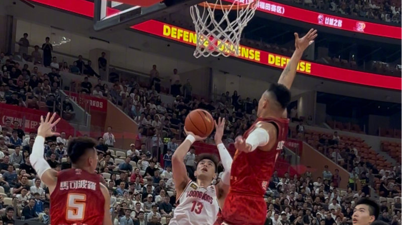 Guo_Ailun_Shines_in_500th_CBA_Game_as_Guangzhou_Triumphs_Over_Shenzhen - Khabar Asia Guo_Ailun_Shines_in_500th_CBA_Game_as_Guangzhou_Triumphs_Over_Shenzhen