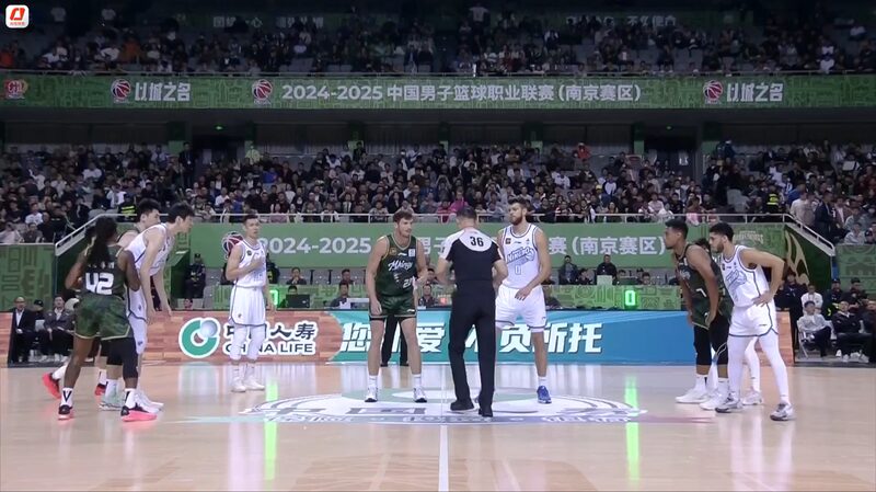Guo_Haowen_Leads_Nanjing_Monkey_Kings_to_Overtime_Victory_over_Ningbo_Rockets