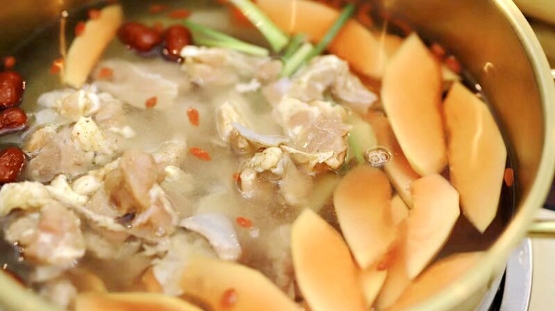 Haikous_Shishan_Lamb_A_Winter_Delicacy_Rich_in_Nutrition_and_Flavor - Khabar Asia Haikou's Shishan Lamb: A Winter Delicacy Rich in Nutrition and Flavor