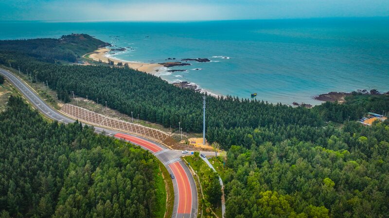Hainan_Unveils_Stunning_988-Kilometer_Coastal_Highway_for_Ultimate_Road_Trip - Khabar Asia Hainan Unveils Stunning 988-Kilometer Coastal Highway for Ultimate Road Trip