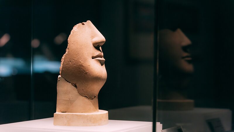 Half_Face_Statue_Unearthed_in_Luoyang_Reveals_Timeless_Elegance_of_Northern_Wei_Dynasty