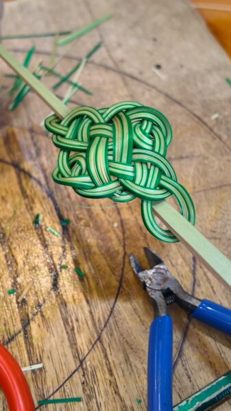 Handmade_Bamboo_Hairpins__A_Timeless_Tradition_Embraced_by_China_s_Youth_poster - Khabar Asia Handmade_Bamboo_Hairpins__A_Timeless_Tradition_Embraced_by_China_s_Youth video poster
