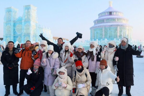 Harbin Ice and Snow World Crowned World’s Largest Ice and Snow Park Harbin Ice and Snow World Crowned World's Largest Ice and Snow Park