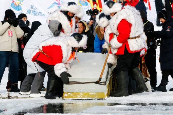 Harbin’s 5th Ice Harvest Festival Opens with Grand Ceremony Harbin_s_5th_Ice_Harvest_Festival_Opens_with_Grand_Ceremony