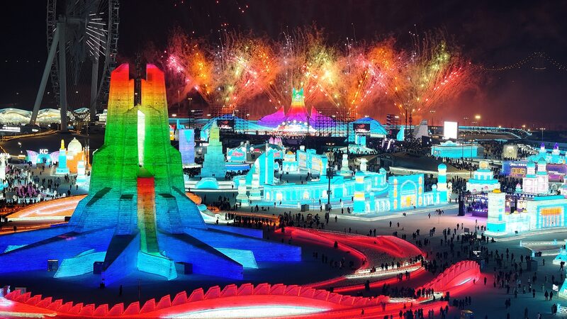 Harbin_s_New_Year_Fireworks_Light_Up_Ice_and_Snow_World - Khabar Asia Harbin_s_New_Year_Fireworks_Light_Up_Ice_and_Snow_World