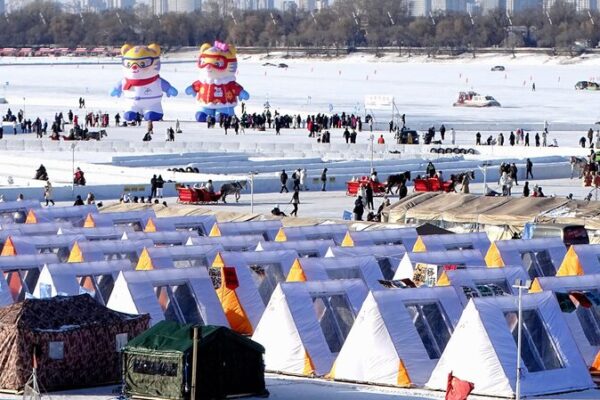 Harbin’s Amusement Park Launches Glamping Zone Amid Tourism Boom Harbin's Amusement Park Launches Glamping Zone Amid Tourism Boom