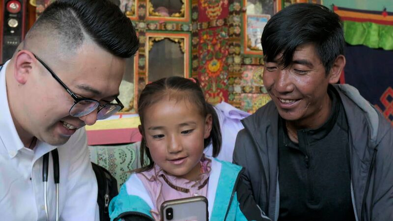 Healing_Hearts_Shanghai_Doctors_Mend_Tibetan_Girls_Heart_Across_Miles_poster - Khabar Asia Healing Hearts: Shanghai Doctors Mend Tibetan Girl's Heart Across Miles video poster