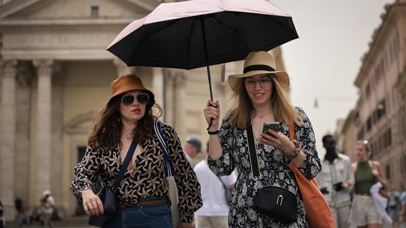 Heatwave_Alert_17_Italian_Cities_Brace_for_Soaring_Temperatures_This_Weekend - Khabar Asia Heatwave Alert: 17 Italian Cities Brace for Soaring Temperatures This Weekend