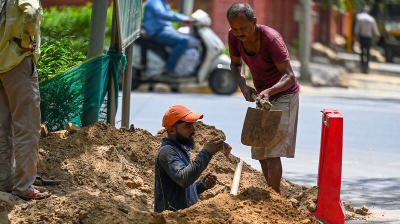 Heatwave in Delhi Claims at Least 19 Lives Amid Soaring Temperatures