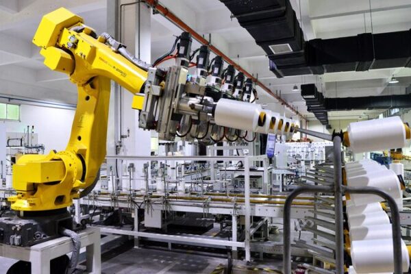 High-Tech Manufacturing Boosts China’s Industrial Profits Amid Challenges High_Tech_Manufacturing_Boosts_China_s_Industrial_Profits_Amid_Challenges