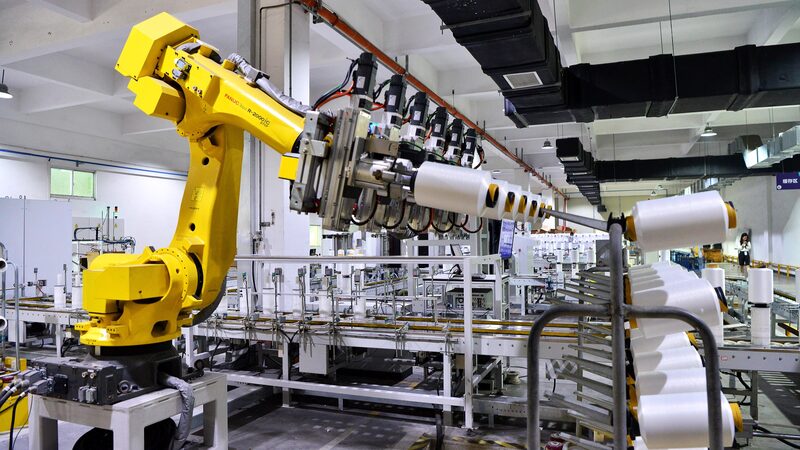 High_Tech_Manufacturing_Boosts_China_s_Industrial_Profits_Amid_Challenges