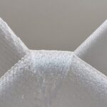 Holidaymakers_Marvel_at_Qiantang_River_s__Silver_Dragon__in_east_China video poster