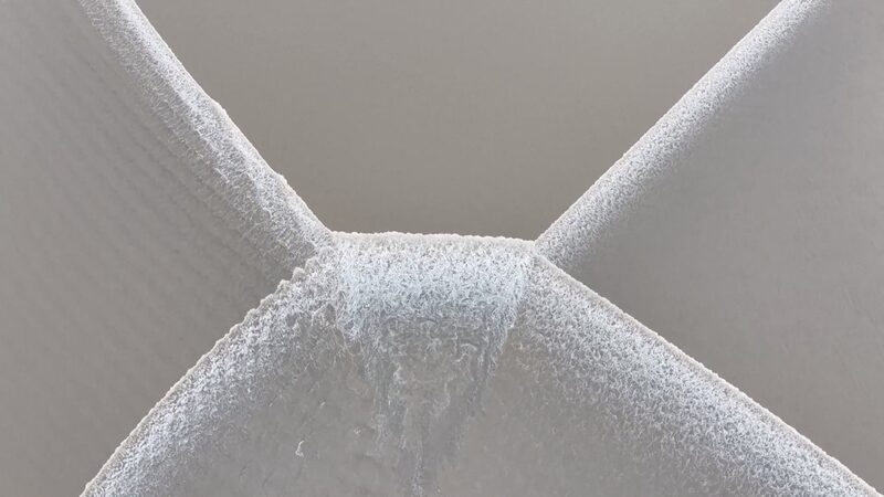 Holidaymakers_Marvel_at_Qiantang_River_s__Silver_Dragon__in_east_China video poster