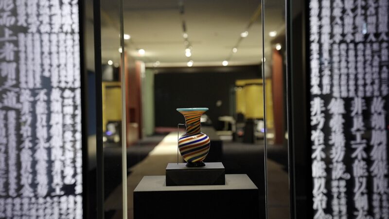 Hong Kong Palace Museum Prepares to Showcase Beijing's Cultural Treasures video poster