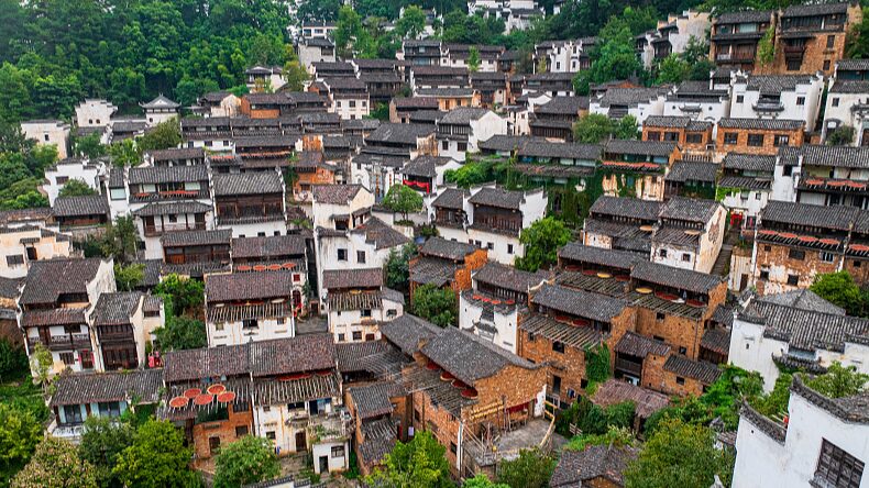 Huangling_Village__A_Living_Canvas_of_Traditional_Chinese_Life