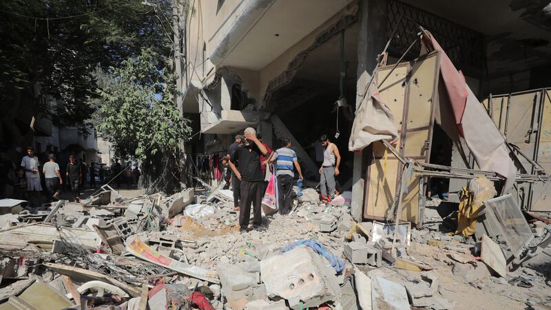 Humanitarian_Crisis_in_Gaza_Worsens_Amid_World_Humanitarian_Day_poster - Khabar Asia Humanitarian_Crisis_in_Gaza_Worsens_Amid_World_Humanitarian_Day video poster