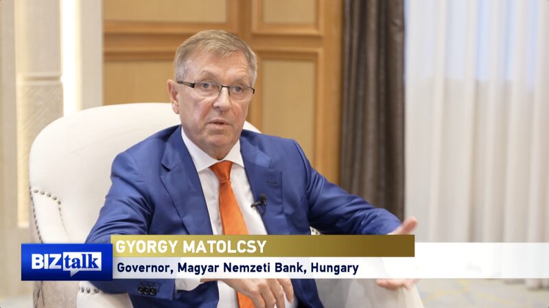 Hungarys_Central_Bank_Governor_Calls_for_New_Global_Financial_Order_amid_Rising_Tensions_poster - Khabar Asia Hungary's Central Bank Governor Calls for New Global Financial Order amid Rising Tensions video poster