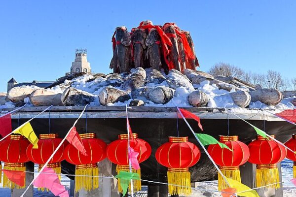 Ice Fishing Season Kicks Off in NE China’s Heilongjiang with Massive First Catch Ice_Fishing_Season_Kicks_Off_in_NE_China_s_Heilongjiang_with_Massive_First_Catch video poster