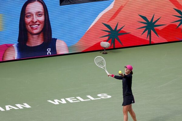 Iga Swiatek Sweeps Past Kostyuk into Indian Wells Final Iga Swiatek Sweeps Past Kostyuk into Indian Wells Final