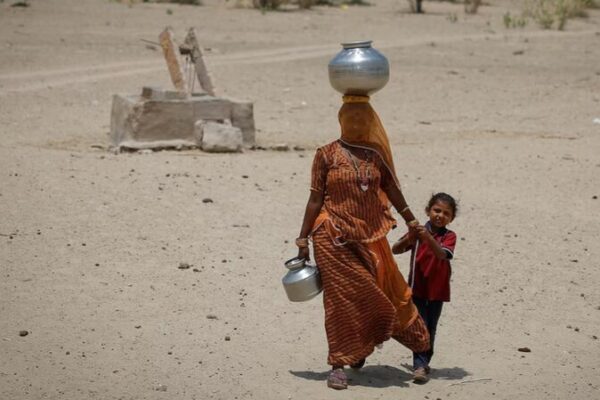 India and Pakistan Swelter Under Heatwave; Bangladesh Braces for Cyclone Remal
