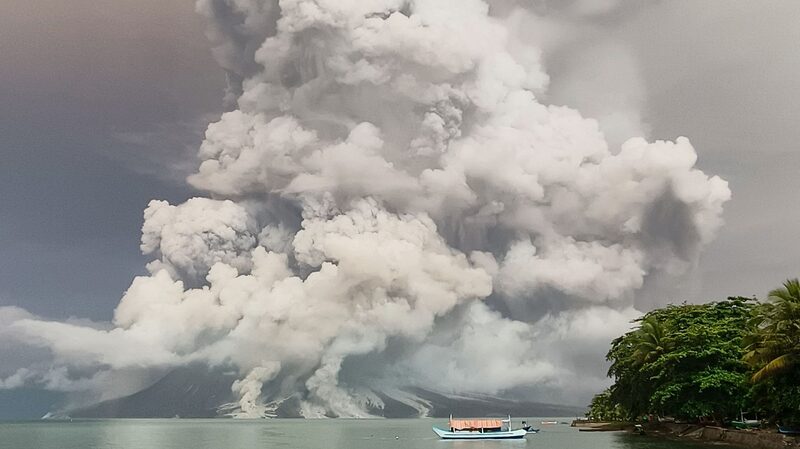 Indonesia's Ruang Volcano Erupts, Prompting Tsunami Warning