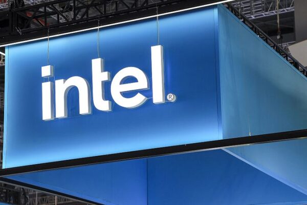 Intel and Nvidia Adapt AI Chips for Chinese Market Amid U.S. Export Controls