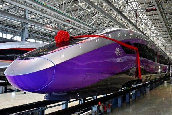 Intelligent Bullet Train Debuts for Hangzhou Asian Games Intelligent Bullet Train Debuts for Hangzhou Asian Games video poster