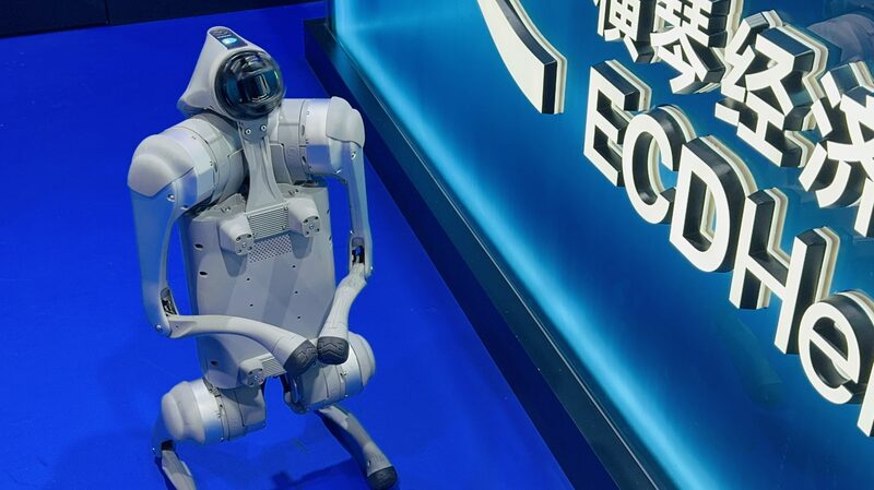 Intelligent_Robots_Steal_the_Show_at_BEYOND_Expo_2024 - Khabar Asia Intelligent Robots Steal the Show at BEYOND Expo 2024
