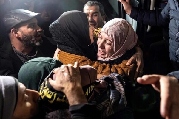 Israel_and_Hamas_Extend_Gaza_Truce_by_Two_Days_Amid_Ongoing_Prisoner_Exchanges_poster - Khabar Asia Israel and Hamas Extend Gaza Truce by Two Days Amid Ongoing Prisoner Exchanges video poster