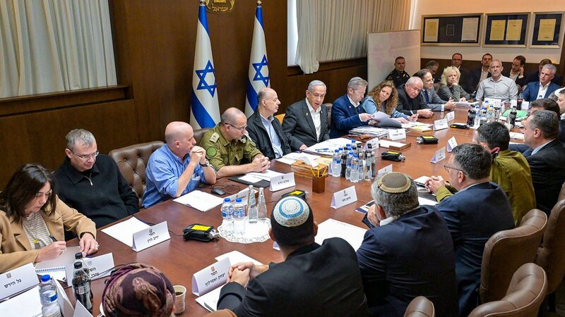 Israeli_Cabinet_Approves_Gaza_Ceasefire_Deal_for_Hostage_Release-7 - Khabar Asia Israeli_Cabinet_Approves_Gaza_Ceasefire_Deal_for_Hostage_Release