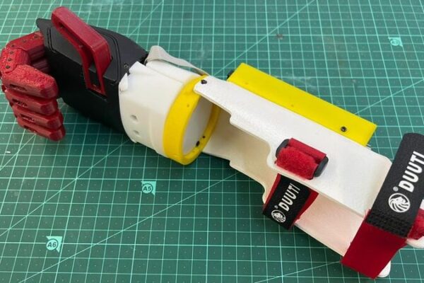 Israeli Researchers Unveil Robotic Hand Capable of Fine Finger Tasks