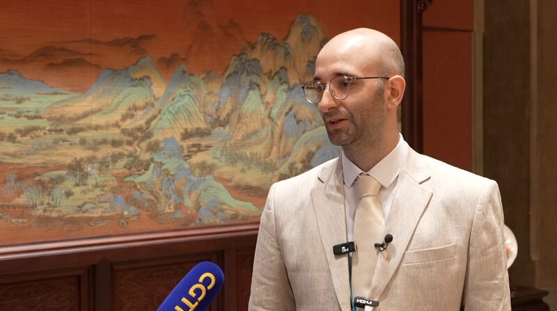 Italian_Scholar_Dario_Falumlaro_Highlights_Role_of_Global_Dialogue_at_Nishan_Forum_poster - Khabar Asia Italian_Scholar_Dario_Falumlaro_Highlights_Role_of_Global_Dialogue_at_Nishan_Forum video poster