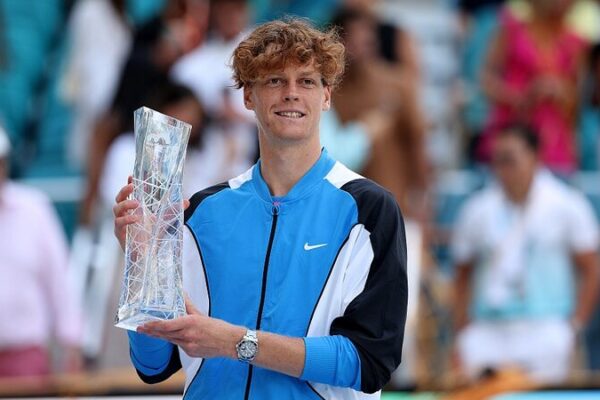 Jannik Sinner Dominates Miami Open Final, Claims Third Title of 2024 Jannik Sinner Dominates Miami Open Final, Claims Third Title of 2024