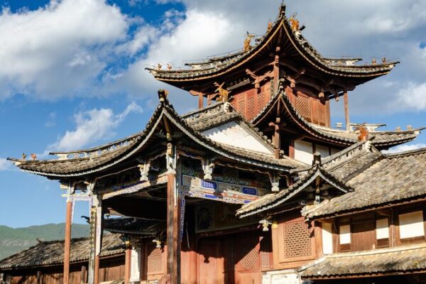 Jianchuan Wood Carving Art Town: A Serene Blend of Heritage and Nature video poster