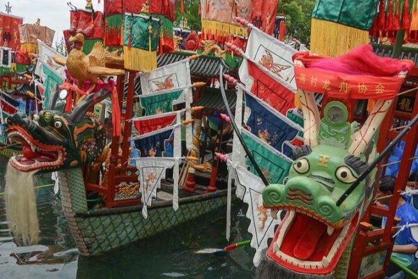 Jiangcun Village’s Unique Dragon Boat Blessing: A Vibrant Duanwu Festival Tradition Jiangcun Village's Unique Dragon Boat Blessing: A Vibrant Duanwu Festival Tradition