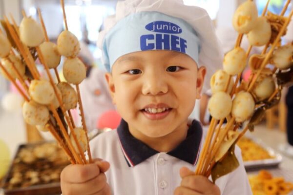 Jiangsu Kindergarten Celebrates Children’s Day with Vibrant Food Festival Jiangsu Kindergarten Celebrates Children's Day with Vibrant Food Festival