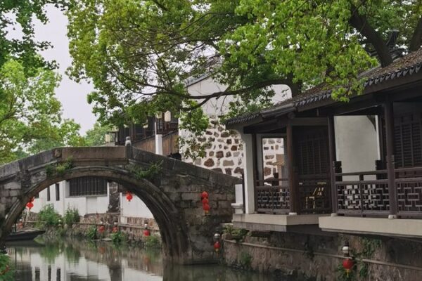 Jiaoxi Town: The Unique Water Town Built with Yellow Stones Jiaoxi Town: The Unique Water Town Built with Yellow Stones