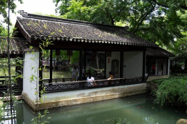 Jichang Garden: A Timeless Retreat in Classical Chinese Design Jichang_Garden__A_Timeless_Retreat_in_Classical_Chinese_Design