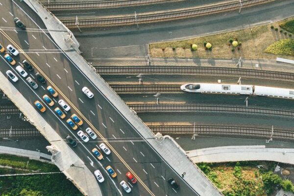 Jihong Bridge: A Scenic Gateway to Harbin's European Charm video poster