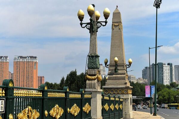 Jihong Bridge: A Timeless Gateway to Harbin’s Scenic Splendor video poster