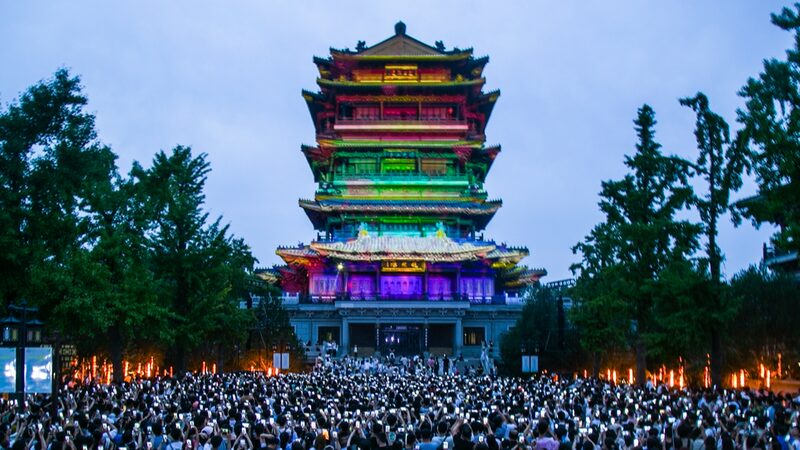 Jinan_s_Chaoran_Tower_Transforms_into_Dazzling_3D_Light_Show_for_Qixi_Festival - Khabar Asia Jinan_s_Chaoran_Tower_Transforms_into_Dazzling_3D_Light_Show_for_Qixi_Festival
